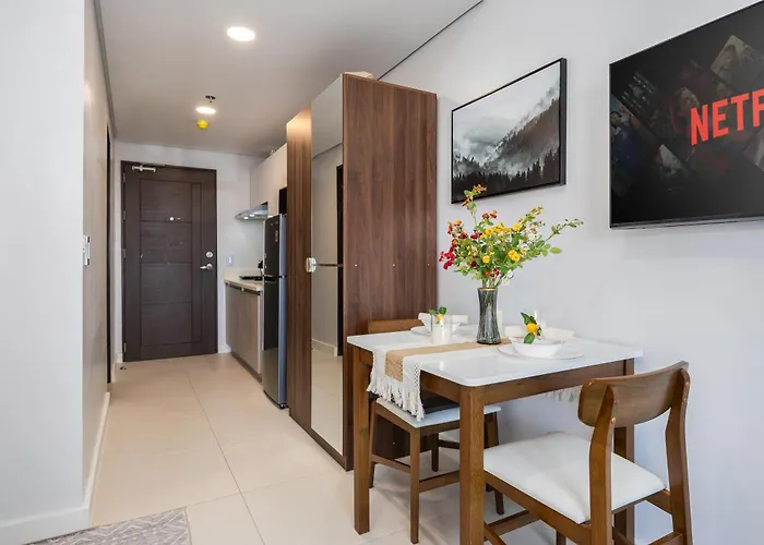 Hotel Virgo Nest - 38th Park Ave, It Park View 5*